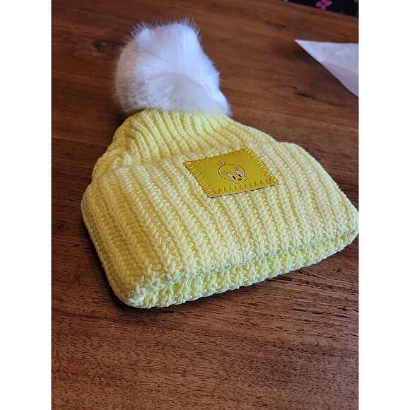 Rare Love Your Melon Yellow Tweety Bird Adult Beanie With Pom New - Picture 4 of 7